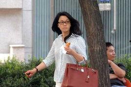 毛阿敏吃瓜名场面,娱乐圈的“瓜田”奇遇记