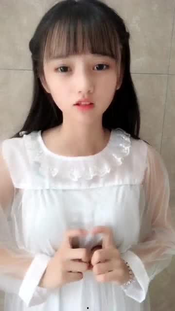 吃瓜小姐姐吃西瓜视频,西瓜盛宴引网友热议